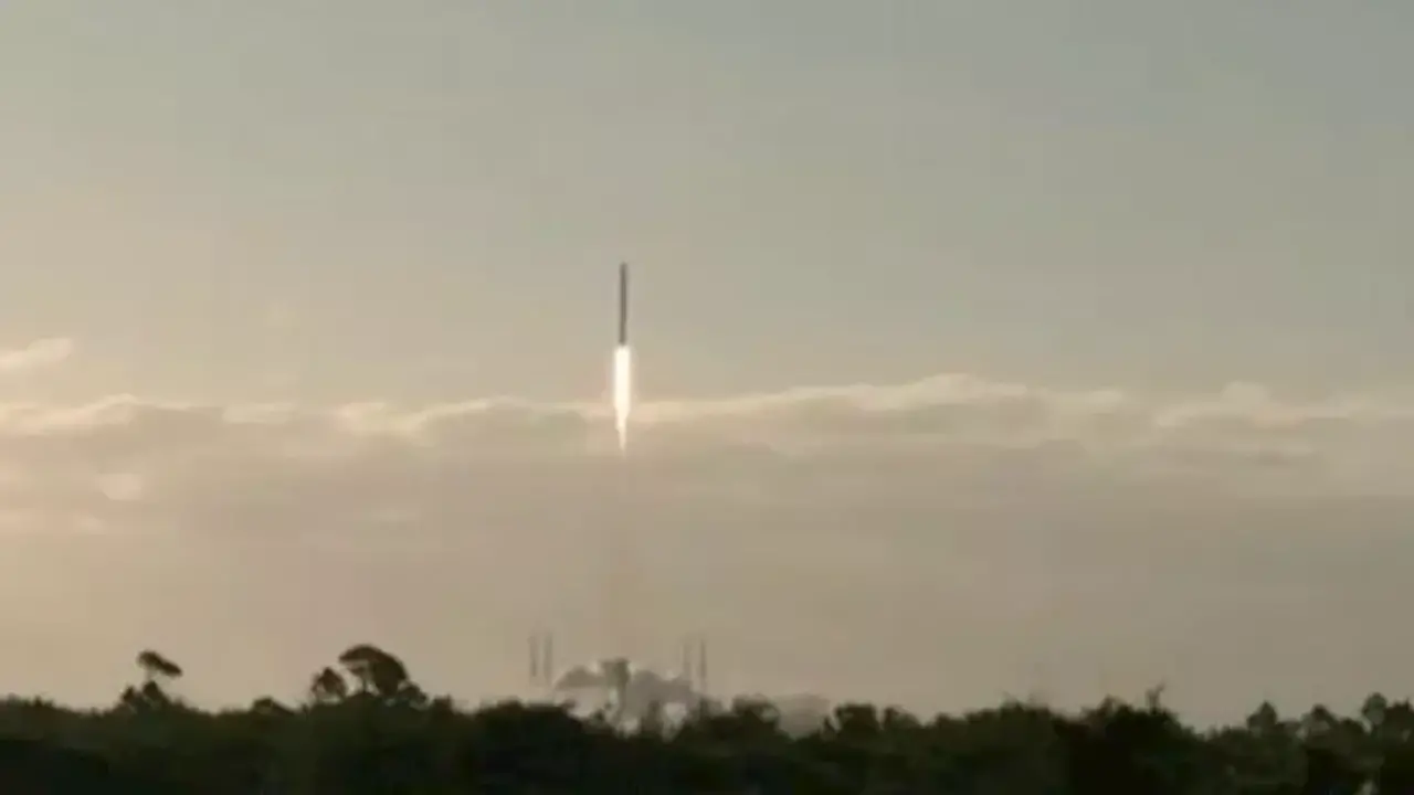 صور.. وكالة الفضاء المصرية تطلق كاميرا لمراقبة الأرض على متن محطة فضائية